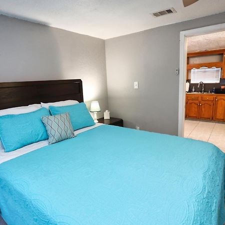 Galveston Getaway - Close To Everything Экстерьер фото